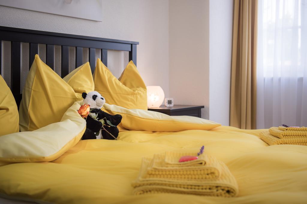 Bed & Breakfast Villa Alma เบิร์น ภายนอก รูปภาพ